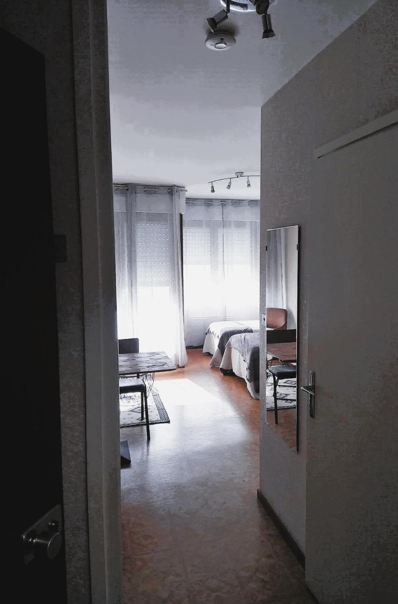 Apartamento Paisible studio avec agréable loggia et vue dégagée Aix-les-Bains Exterior foto