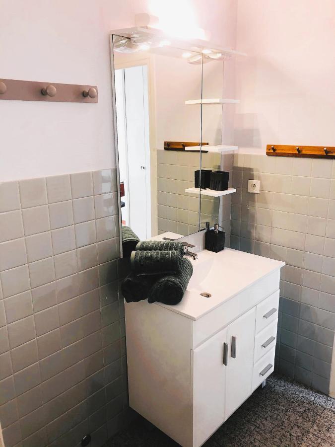 Apartamento Paisible studio avec agréable loggia et vue dégagée Aix-les-Bains Exterior foto